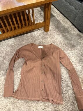 Abercrombie & Fitch Waffle-Knit Button Cardigan - Mauve